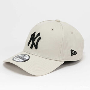 New Era 940 MLB League Essential New York Yankees Cream/ Black