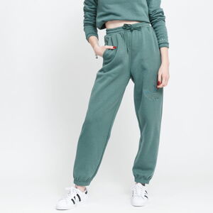 Tepláky adidas Originals Cuffed Pant zelené