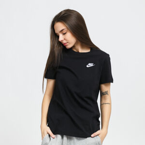 Tričko Nike W NSW Club Tee čierne